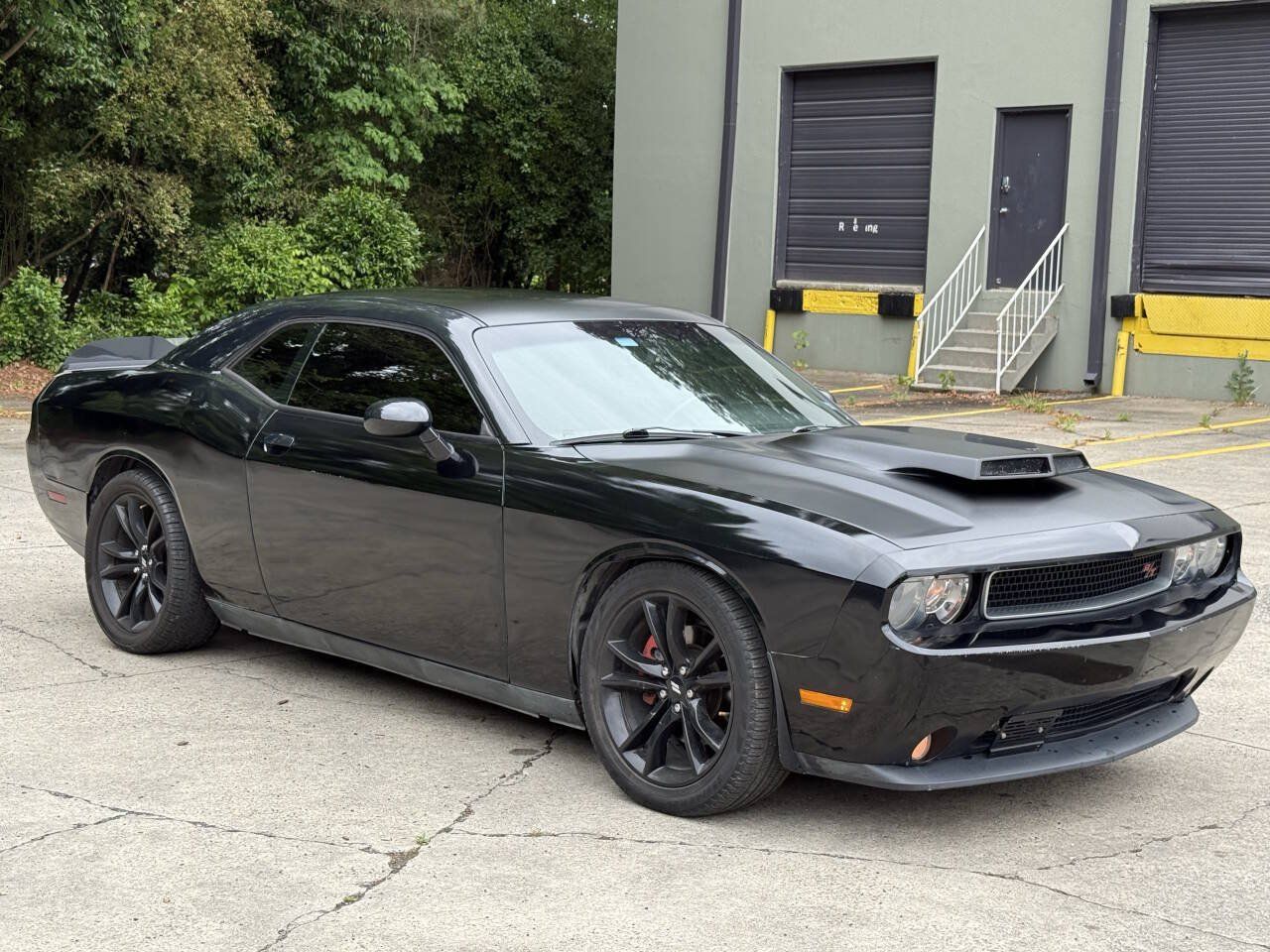 Used 2013 Dodge Challenger R/T RWD image 1
