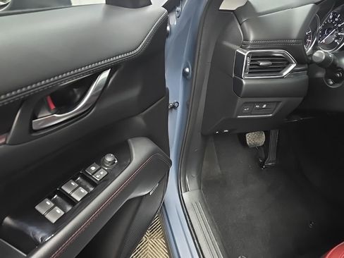 Used 2023 MAZDA CX-5 Carbon Edition image 28