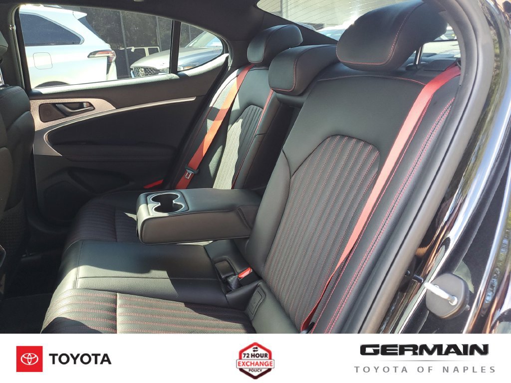 Used 2023 Genesis G70 2.0T w/ Sport Prestige Package RWD image 21