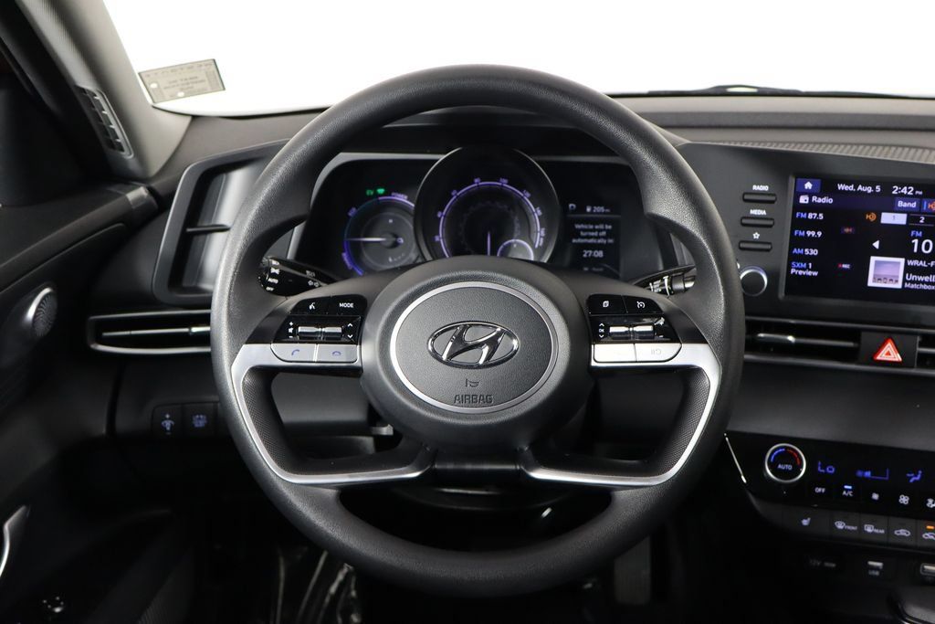 Used 2021 Hyundai Elantra Blue FWD image 7