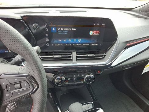 New 2025 Chevrolet Trax RS w/ Driver Confidence Package image 10