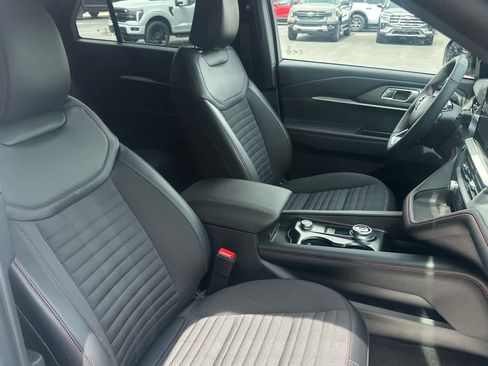 New 2026 Ford Explorer ST-Line AWD/4WD image 38