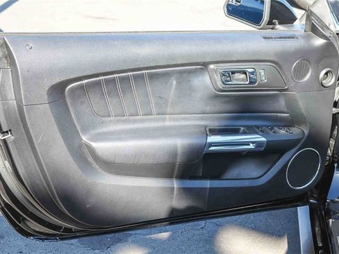 Used 2017 Ford Mustang Premium image 26