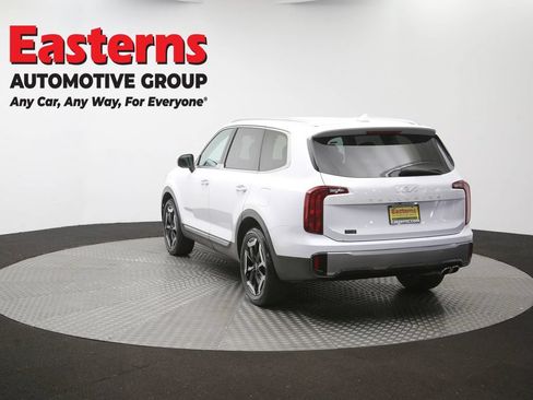 Used 2025 Kia Telluride S FWD image 70