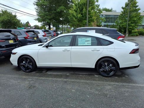 New 2026 Honda Accord Sport image 16