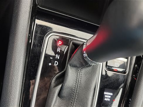 Used 2023 Jeep Compass Limited AWD/4WD image 28