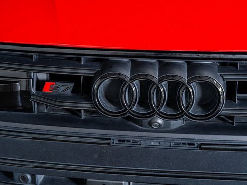 Used 2022 Audi S7 Prestige w/ Prestige Package image 16