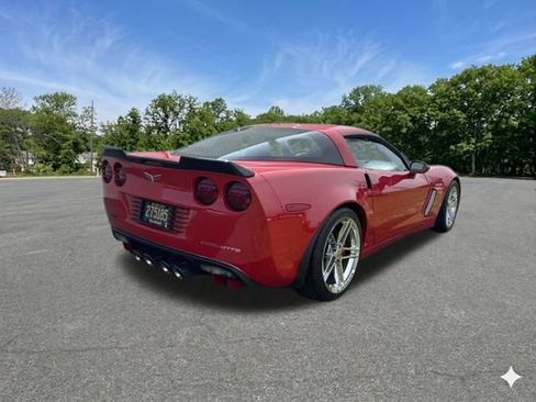 Used 2008 Chevrolet Corvette Z06 w/ Preferred Equipment Group RWD image 3