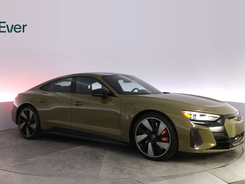 Used 2022 Audi RS e-tron GT w/ Carbon Performance Package AWD/4WD image 14