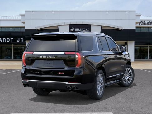 New 2026 GMC Yukon Denali w/ Denali Reserve Package AWD/4WD image 6