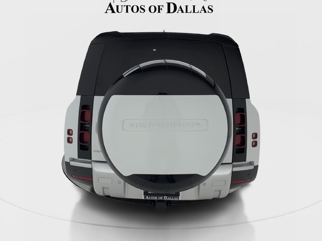 Used 2023 Land Rover Defender 130 SE AWD/4WD image 10