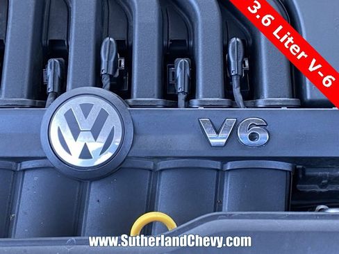 Used 2023 Volkswagen Atlas Cross Sport SEL Premium R-Line image 52