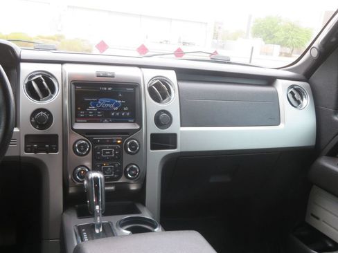 Used 2014 Ford F150 FX4 w/ Equipment Group 402A Luxury AWD/4WD image 40