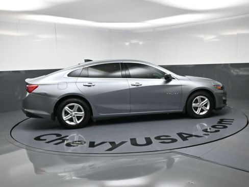 Used 2023 Chevrolet Malibu LS FWD image 10