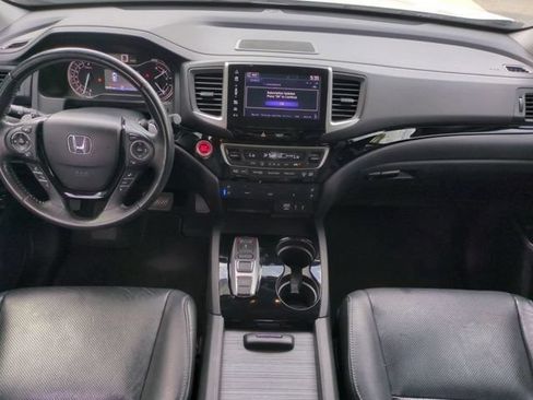 Used 2017 Honda Pilot Elite image 19