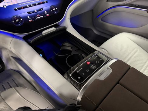 Used 2023 Mercedes-Benz EQS AMG 4MATIC image 35