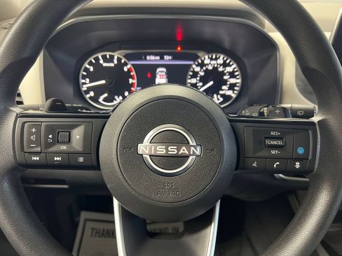 Used 2023 Nissan Rogue SV AWD/4WD image 24