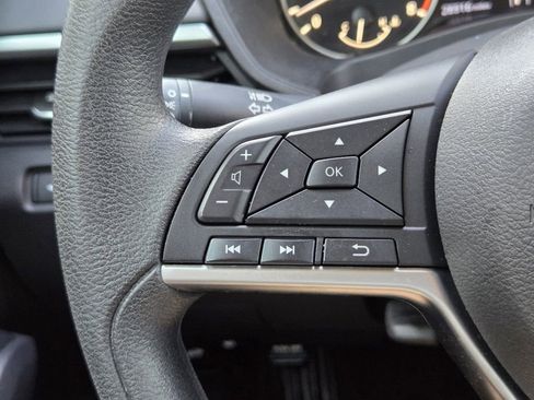 Used 2022 Nissan Altima 2.5 SV image 23