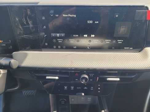 New 2026 Nissan Kicks SR FWD image 10