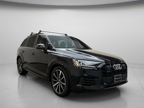 Used 2021 Audi Q7 3.0T Prestige image 1