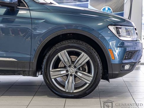 Used 2020 Volkswagen Tiguan SEL image 10