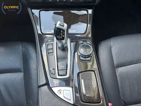 Used 2015 BMW 528i Sedan image 30