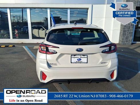 Certified 2025 Subaru Impreza 2.0i image 7