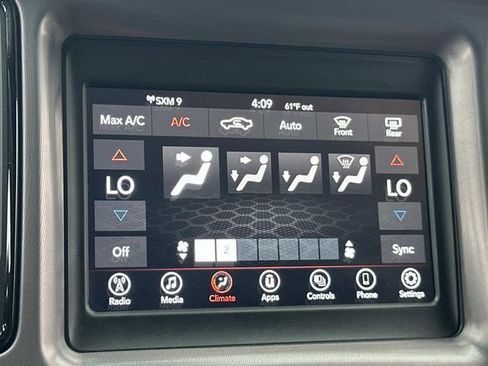 Used 2021 Dodge Challenger GT image 27