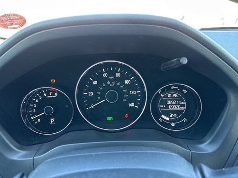 Used 2017 Honda HR-V LX image 13