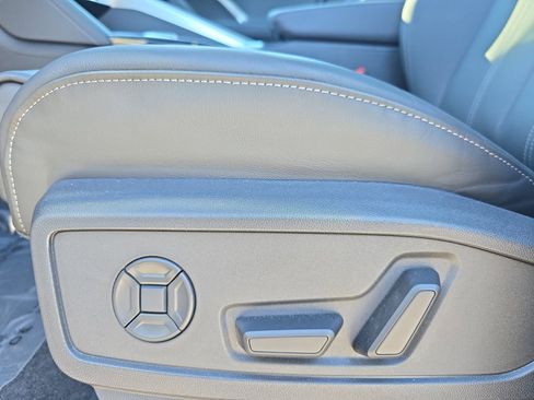 New 2025 Audi Q5 Premium Plus image 27