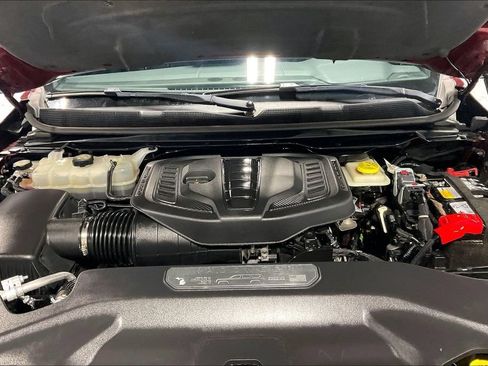Used 2023 Jeep Wagoneer Series II AWD/4WD image 11