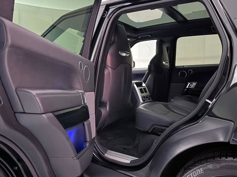 Used 2018 Land Rover Range Rover Sport SVR image 23