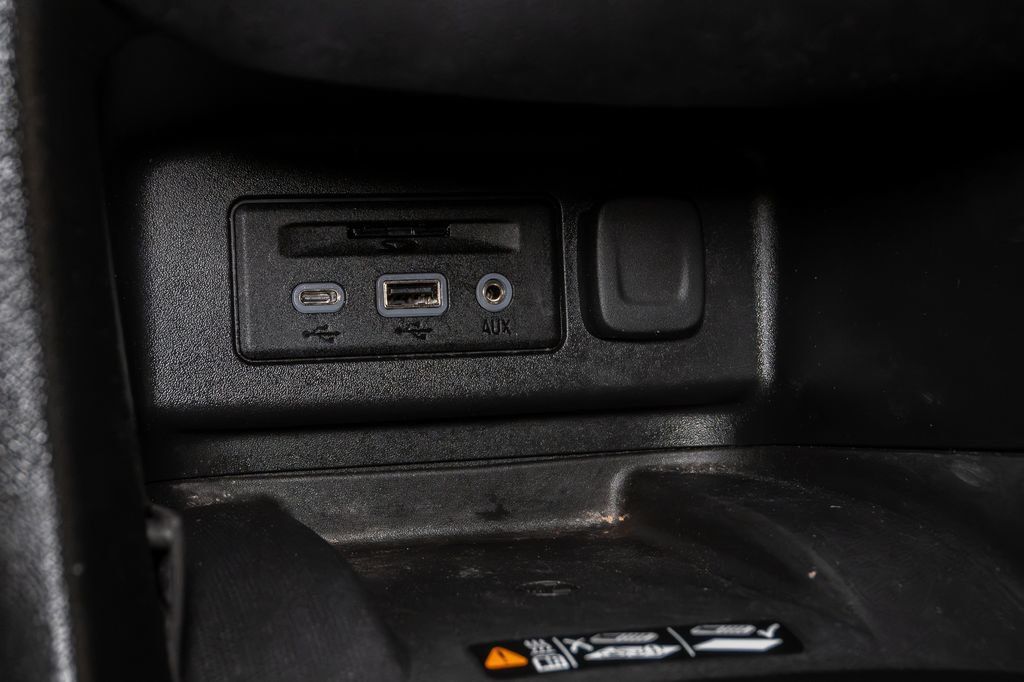 Used 2019 Chevrolet Equinox Premier AWD/4WD image 20