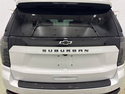 New 2026 Chevrolet Suburban Z71 w/ Comfort Package image 4