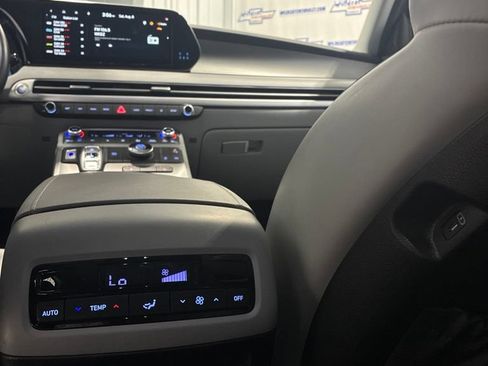 Used 2024 Hyundai Palisade SEL FWD image 26
