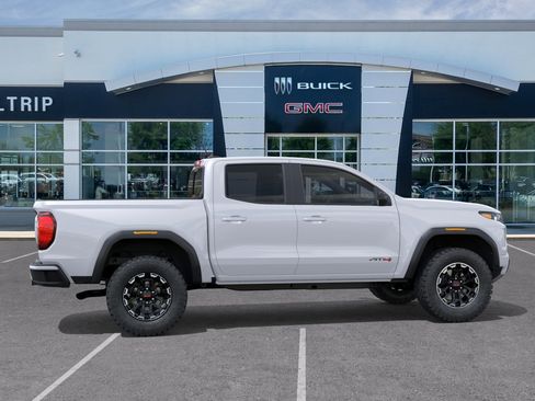New 2026 GMC Canyon AT4 w/ AT4 Premium Package AWD/4WD image 7