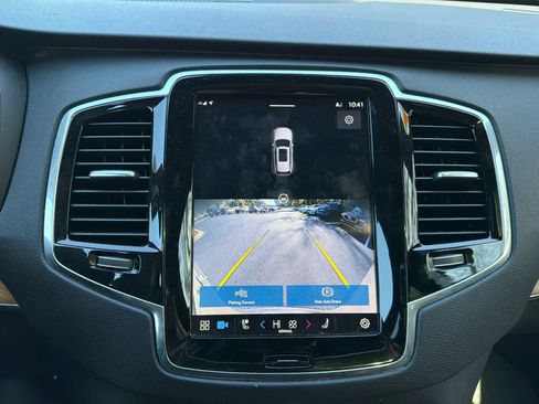 Certified 2023 Volvo XC90 B6 Plus w/ Protection Package Premier image 30