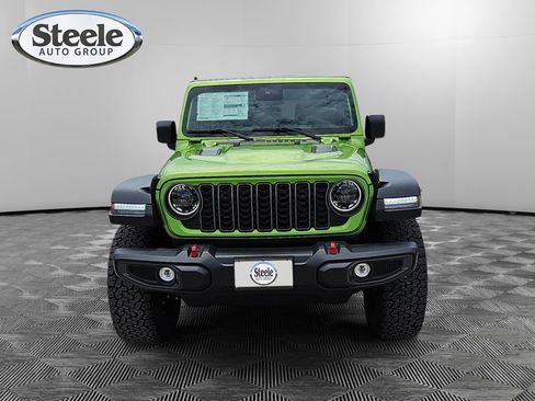 New 2025 Jeep Wrangler Unlimited Rubicon w/ XTREMEE 35" Tire Package image 8