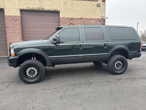 Used 2003 Ford Excursion Limited AWD/4WD image 2