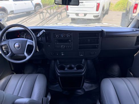 New 2026 GMC Savana 3500 Extended RWD image 15