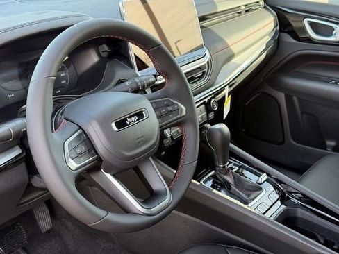 New 2026 Jeep Compass Trailhawk image 19