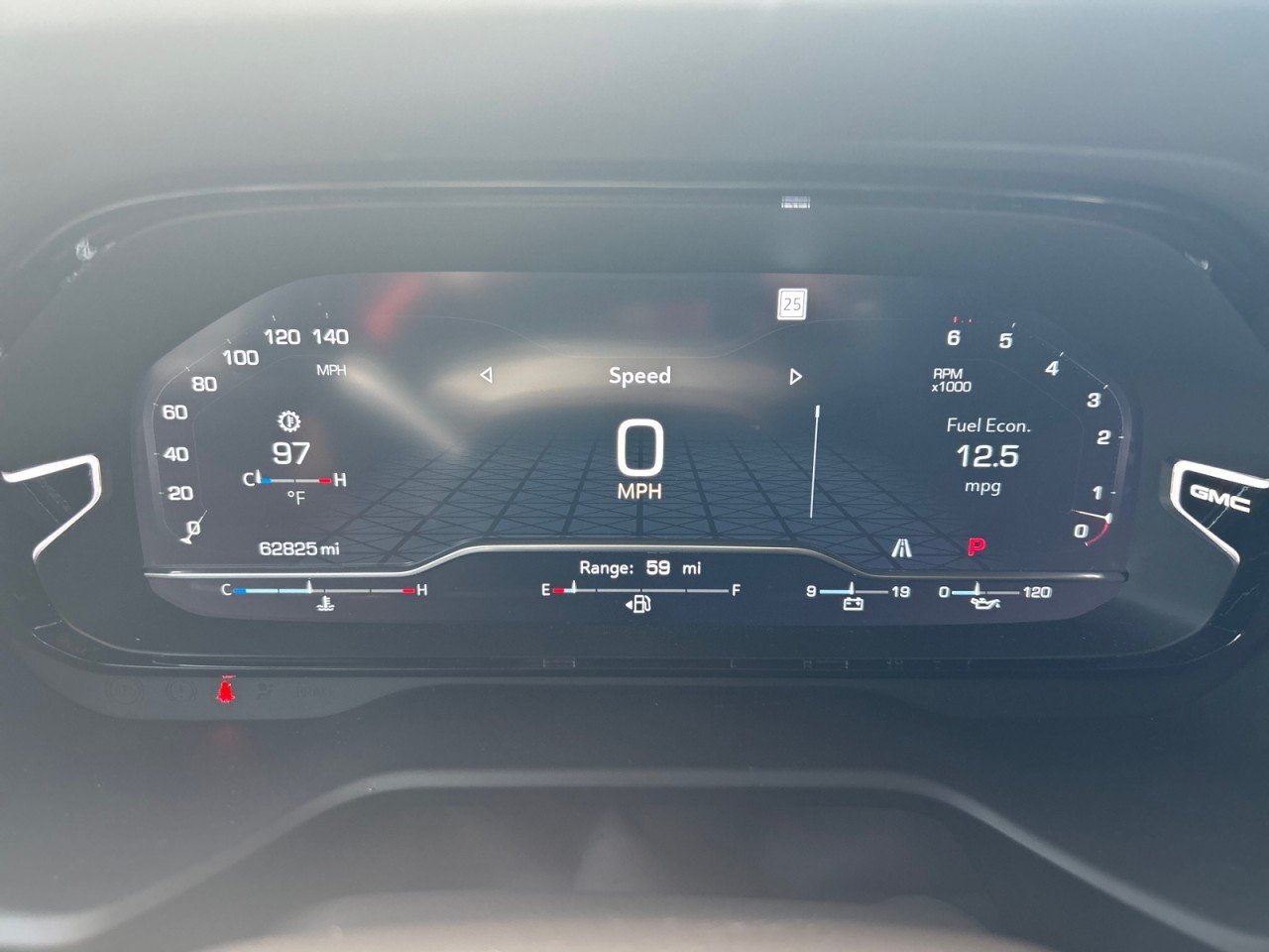Used 2022 GMC Yukon Denali RWD image 11