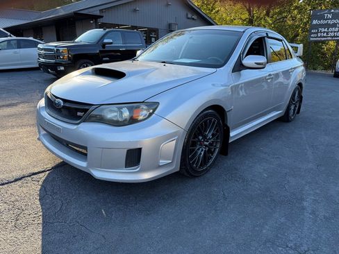 Used 2011 Subaru Impreza WRX STI image 4