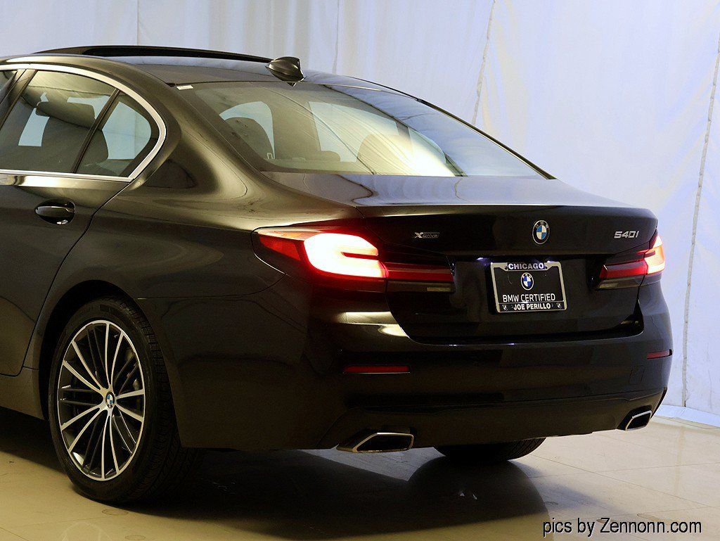 Certified 2023 BMW 540i xDrive w/ Convenience Package AWD/4WD image 8