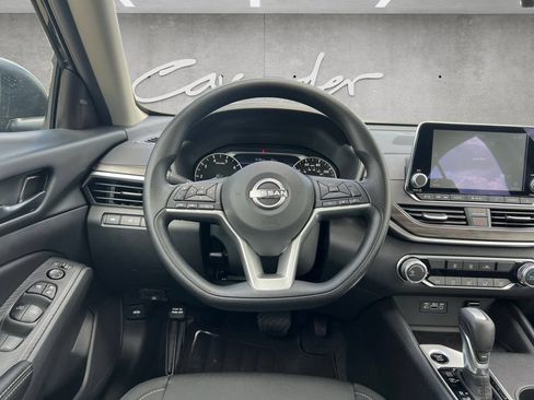 New 2026 Nissan Altima 2.5 SV FWD image 22