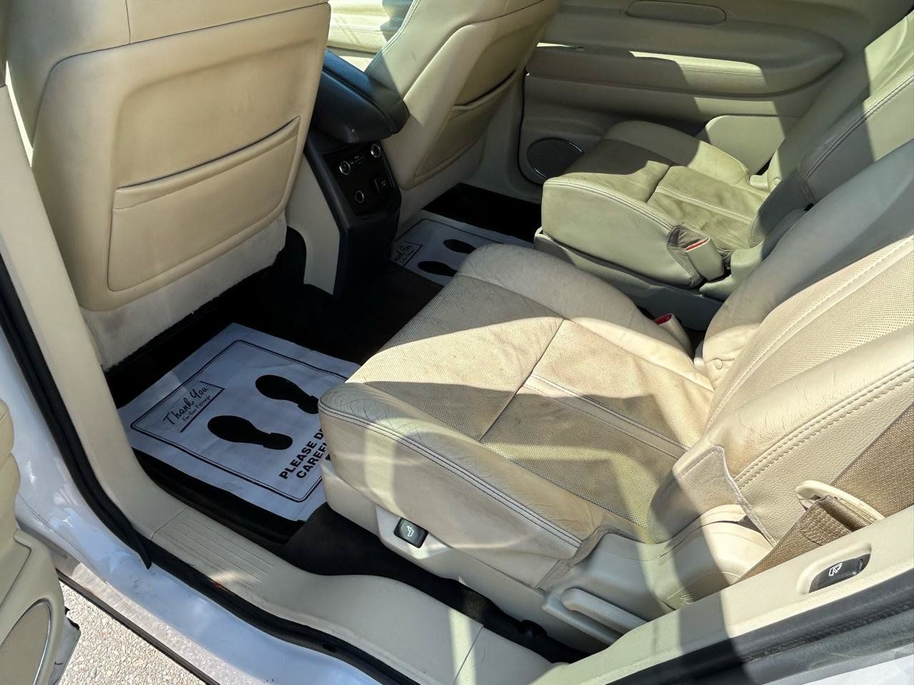 Used 2014 Lincoln MKT AWD w/ Equipment Group 201A image 9