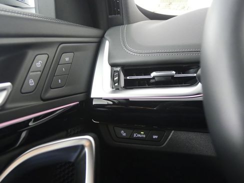 Used 2026 BMW X1 xDrive28i image 19