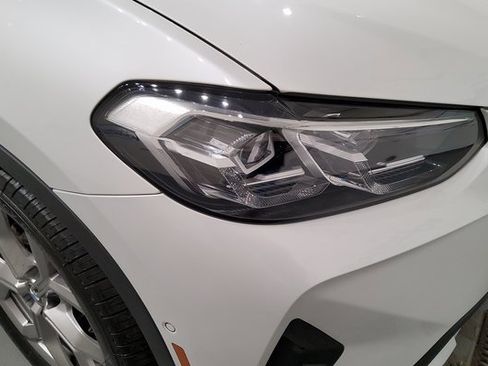 Used 2023 BMW X3 xDrive30i image 8