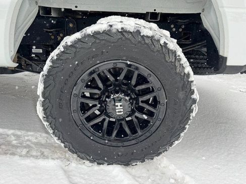 Used 2022 Ford F250 XLT AWD/4WD image 32