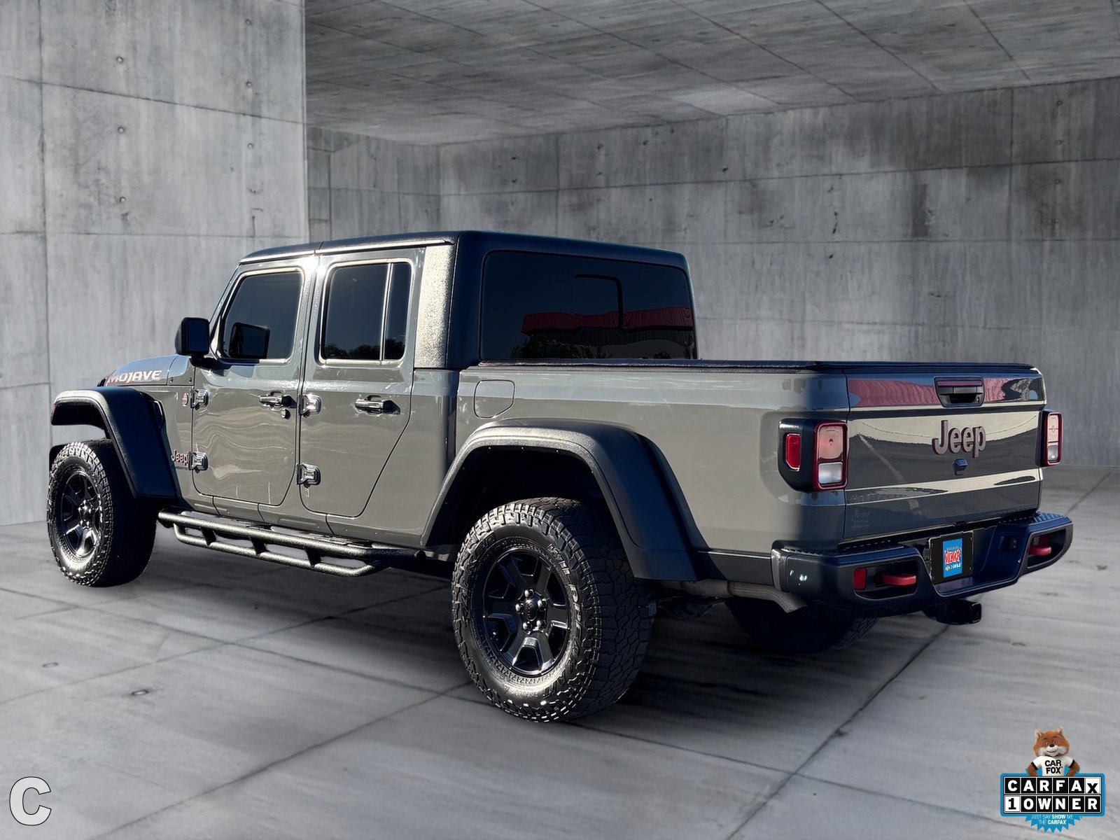 Used 2022 Jeep Gladiator Mojave w/ Trailer Tow Package AWD/4WD image 4
